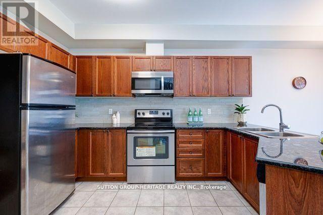 4 Hickman Road, Ajax (South East), Ontario  L1S 0C8 - Photo 17 - E12702902