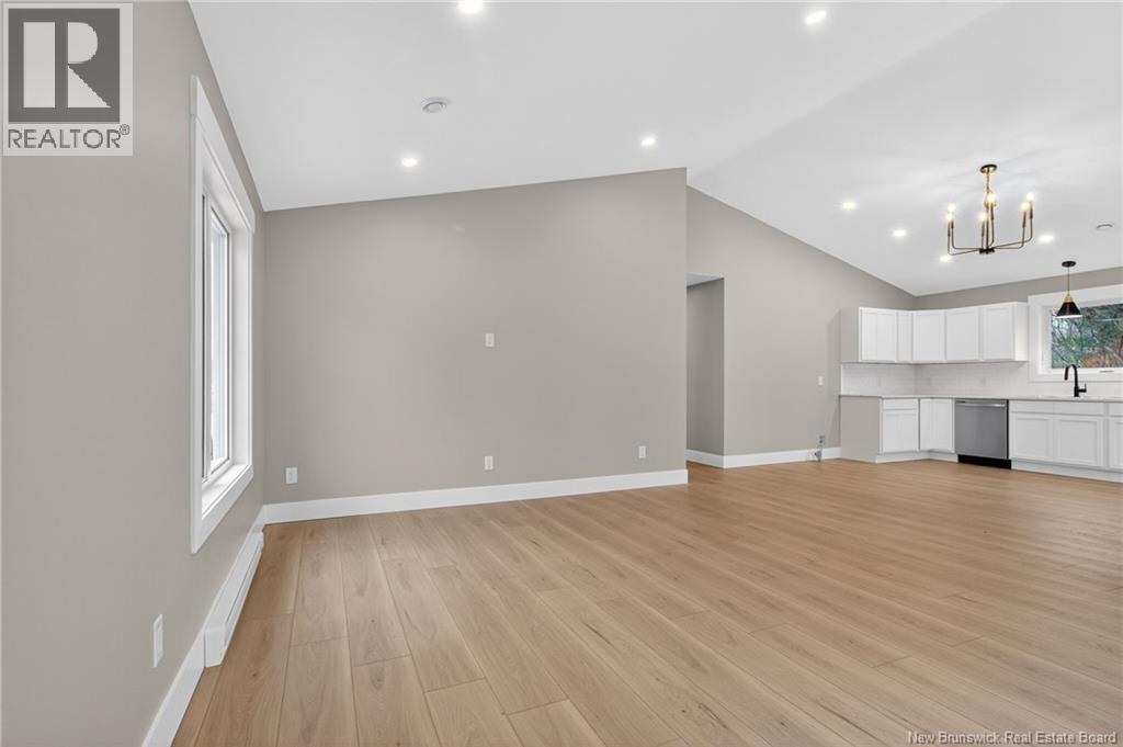 71 Boyd Street, Salisbury, New Brunswick  E4J 2A6 - Photo 11 - NB132334