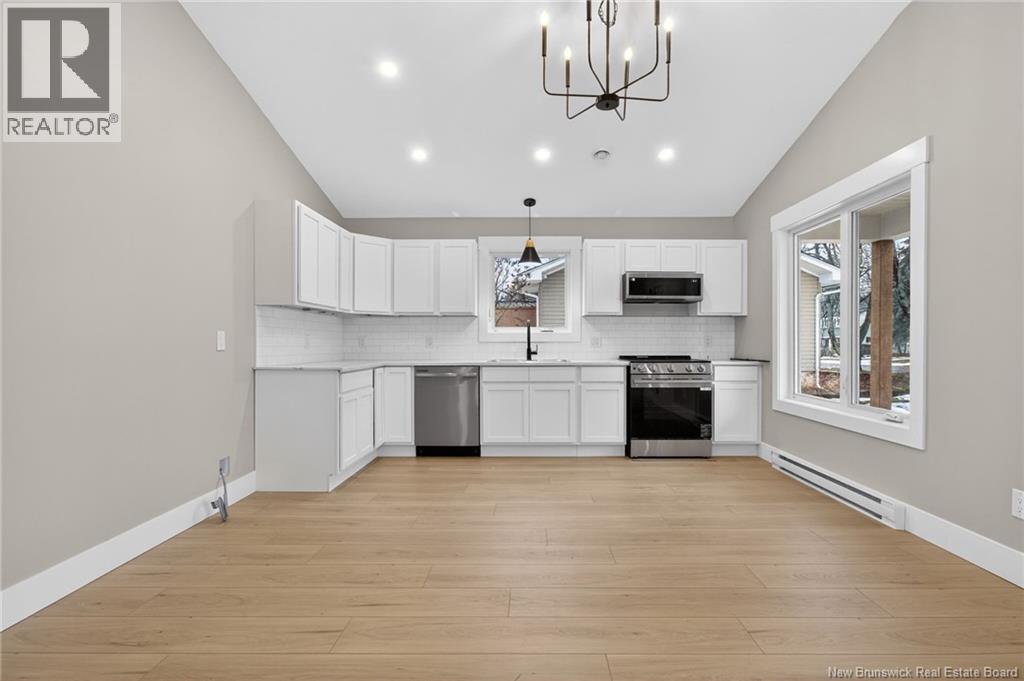 71 Boyd Street, Salisbury, New Brunswick  E4J 2A6 - Photo 5 - NB132334