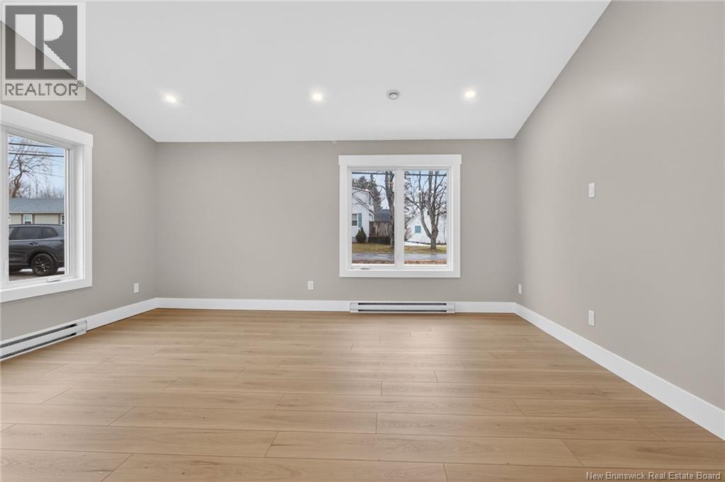 71 Boyd Street, Salisbury, New Brunswick  E4J 2A6 - Photo 8 - NB132334