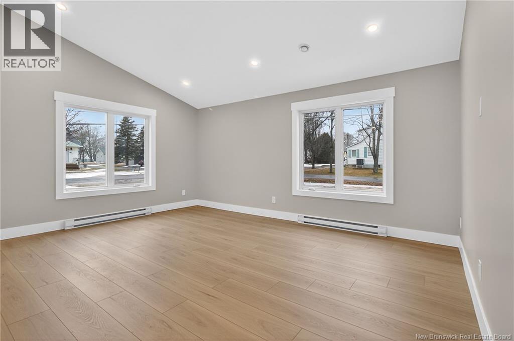 71 Boyd Street, Salisbury, New Brunswick  E4J 2A6 - Photo 9 - NB132334