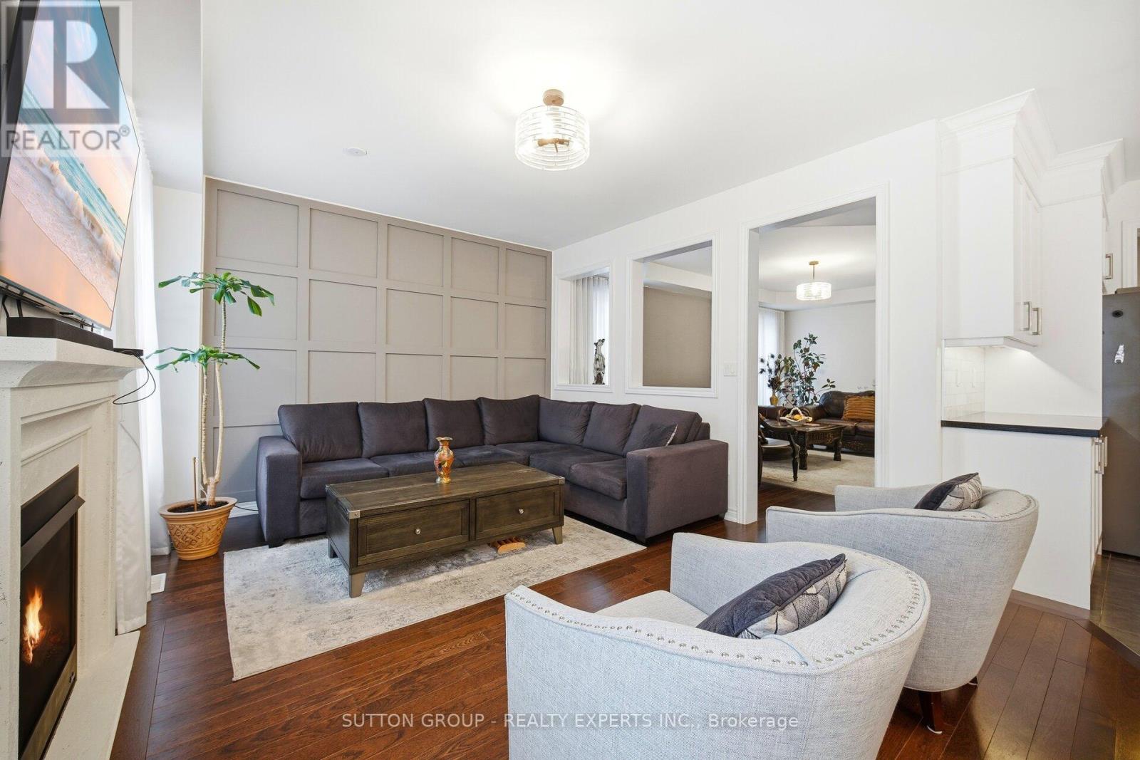 146 Beaconsfield Drive, Vaughan (Kleinburg), Ontario  L4H 4L7 - Photo 10 - N12702838