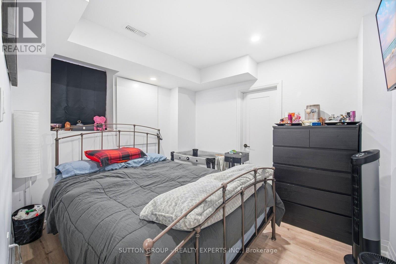 146 Beaconsfield Drive, Vaughan (Kleinburg), Ontario  L4H 4L7 - Photo 43 - N12702838