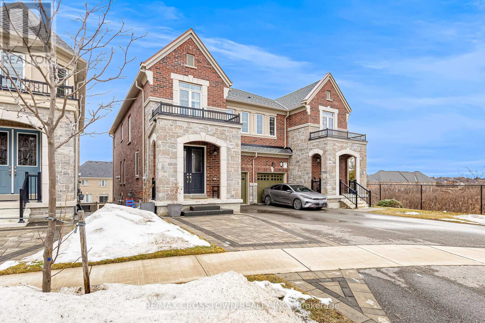 38 Richard Boyd Drive, East Gwillimbury, Ontario  L9N 0S6 - Photo 2 - N12702896