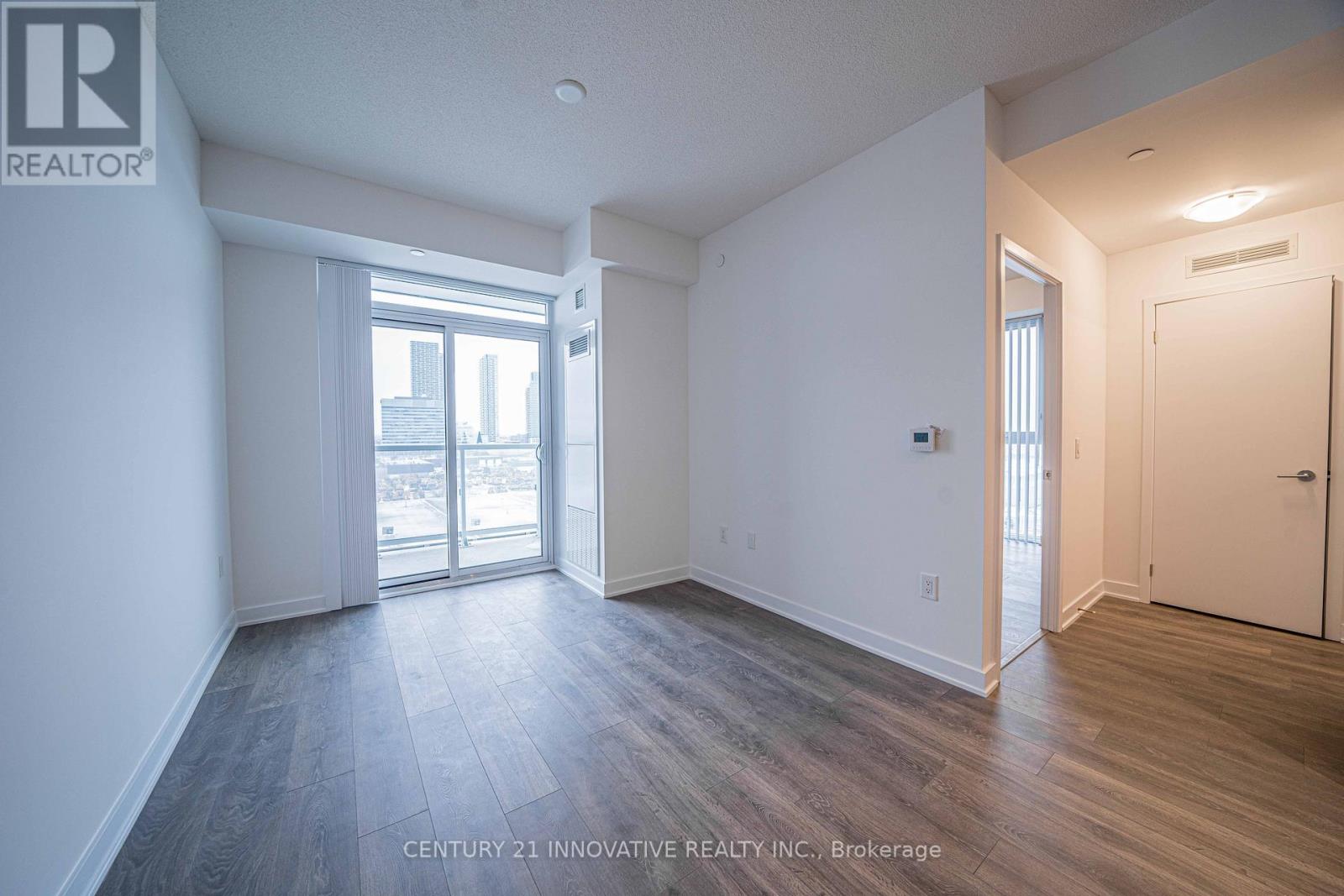 902 - 10 Honeycrisp Crescent, Vaughan, Ontario  L4K 0M7 - Photo 10 - N12702962