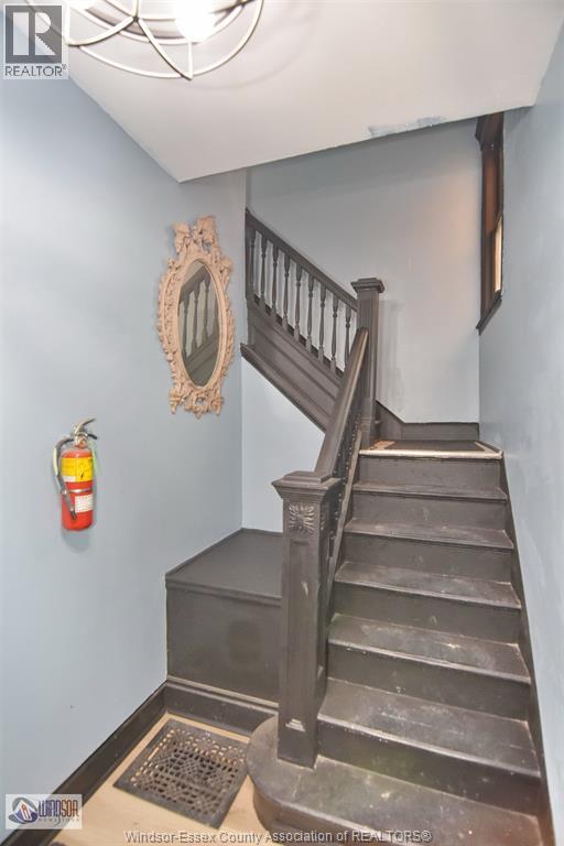 1453 Wyandotte Street East, Windsor, Ontario  N9A 3L1 - Photo 17 - 26001295