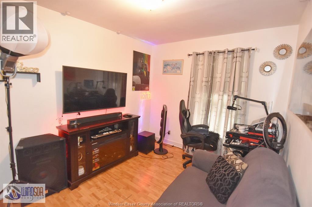 1453 Wyandotte Street East, Windsor, Ontario  N9A 3L1 - Photo 23 - 26001295