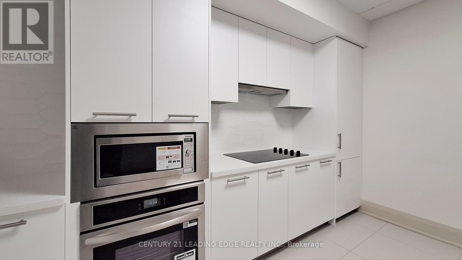 224 - 101 Cathedral High Street, Markham, Ontario  L6C 0P1 - Photo 34 - N12688414