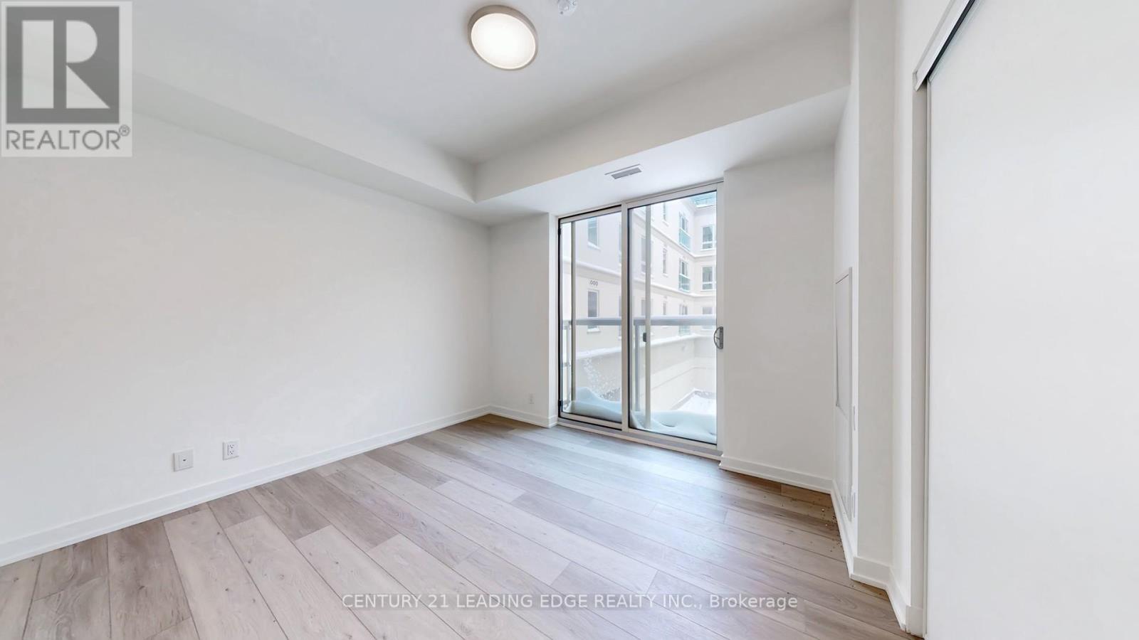 224 - 101 Cathedral High Street, Markham, Ontario  L6C 0P1 - Photo 9 - N12688414