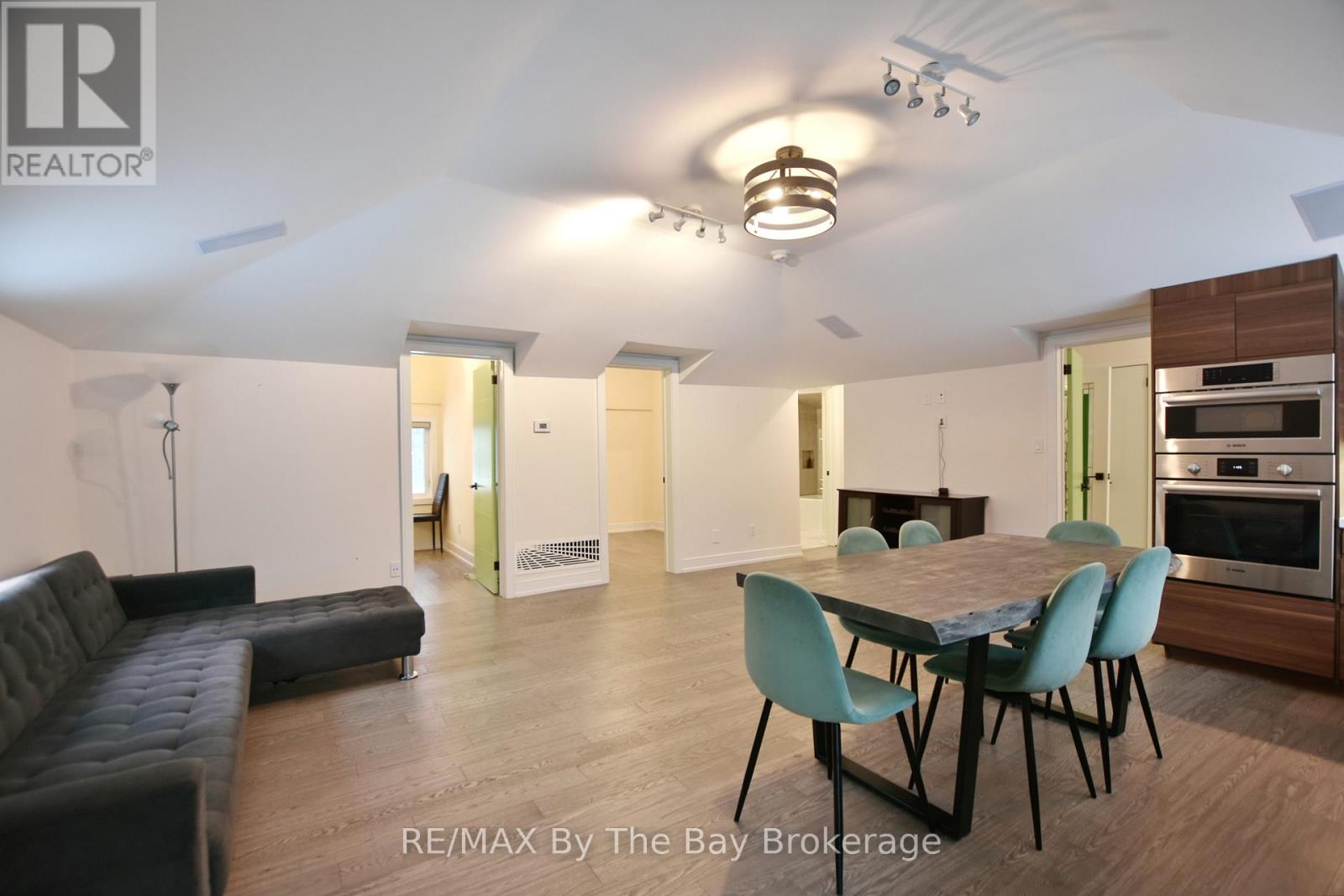 15 61st Street S, Wasaga Beach, Ontario  L9Z 1W1 - Photo 23 - S12703200