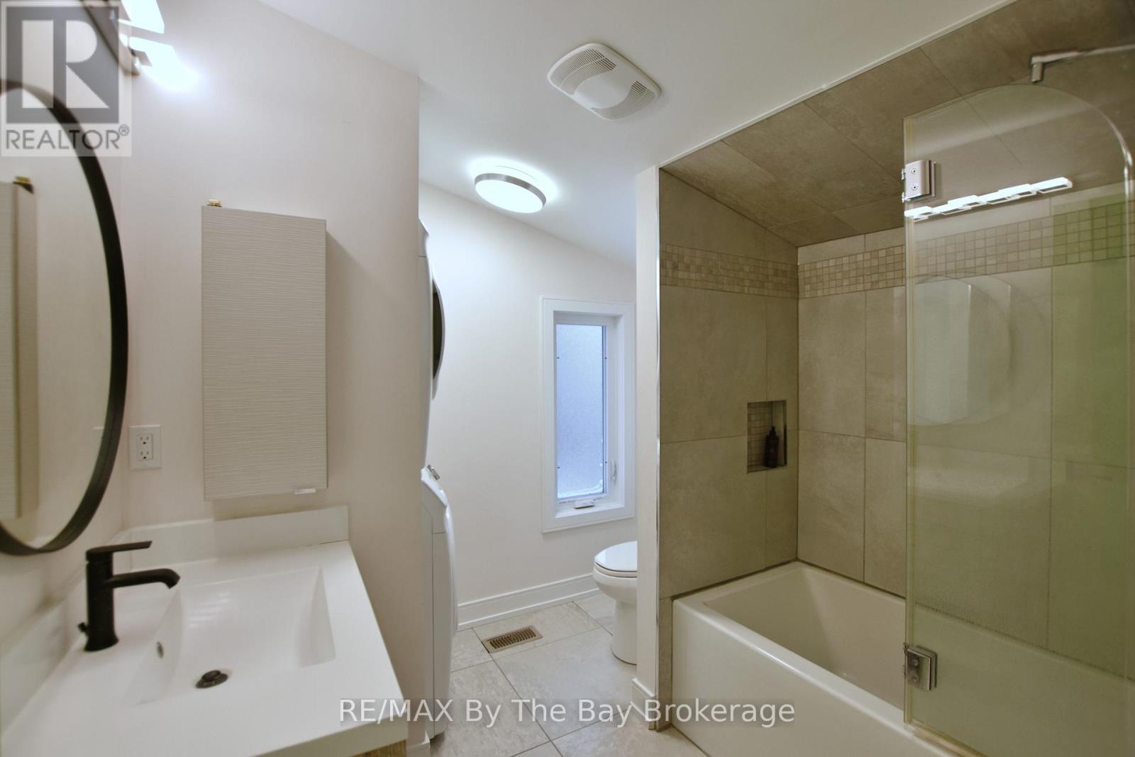 15 61st Street S, Wasaga Beach, Ontario  L9Z 1W1 - Photo 32 - S12703200