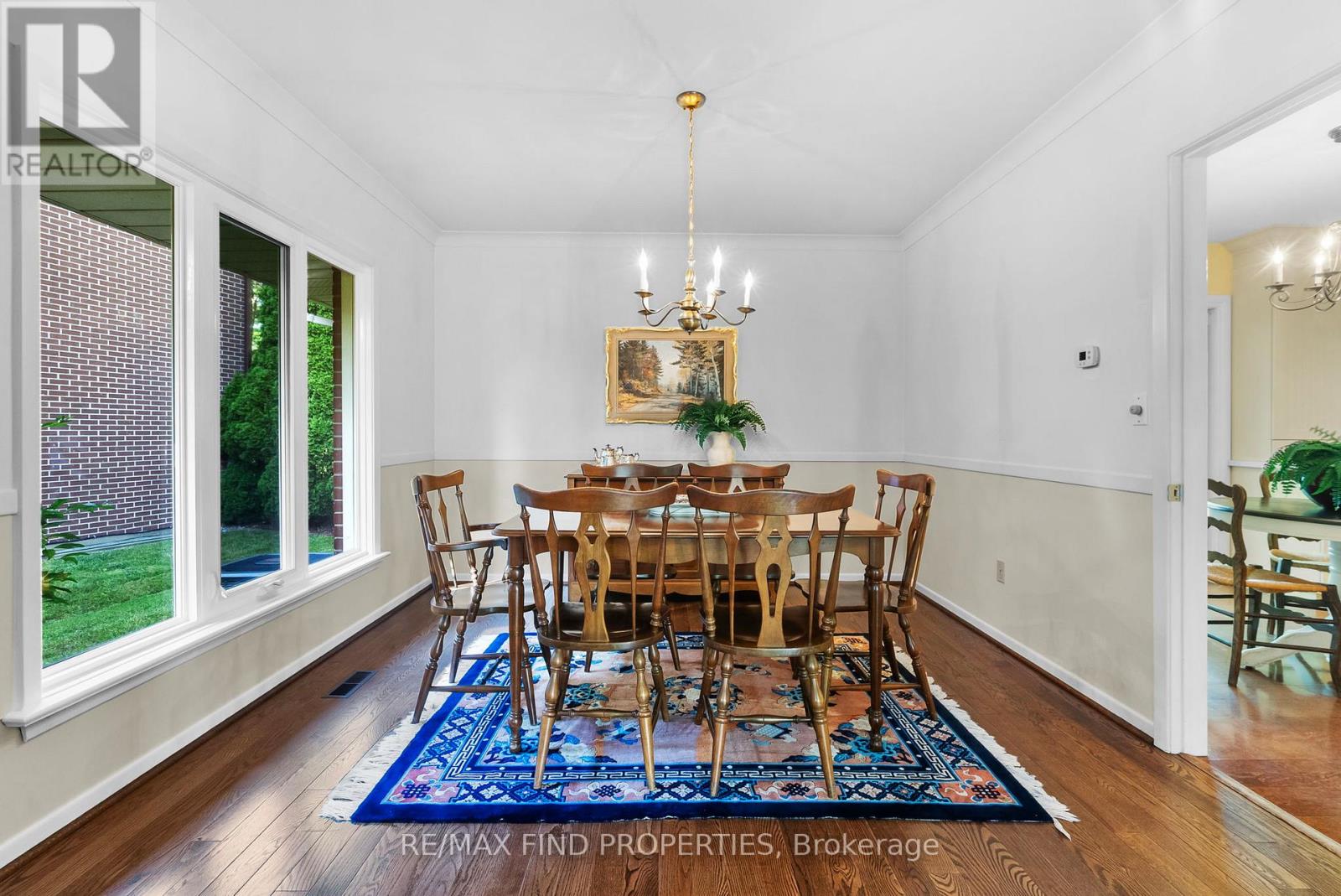 56 Edenvale Crescent, Toronto, Ontario  M9A 4A6 - Photo 10 - W12702882