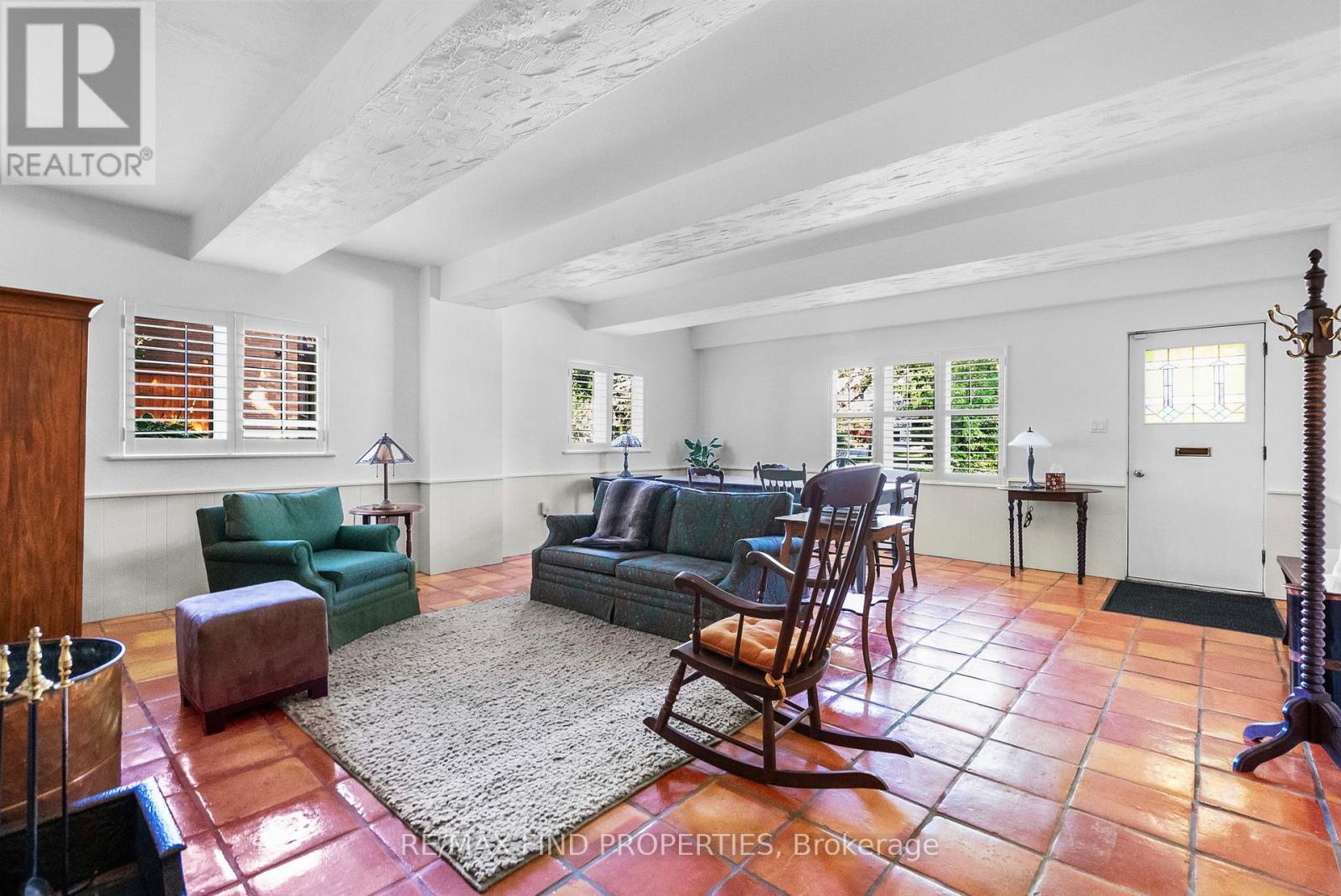 56 Edenvale Crescent, Toronto, Ontario  M9A 4A6 - Photo 20 - W12702882