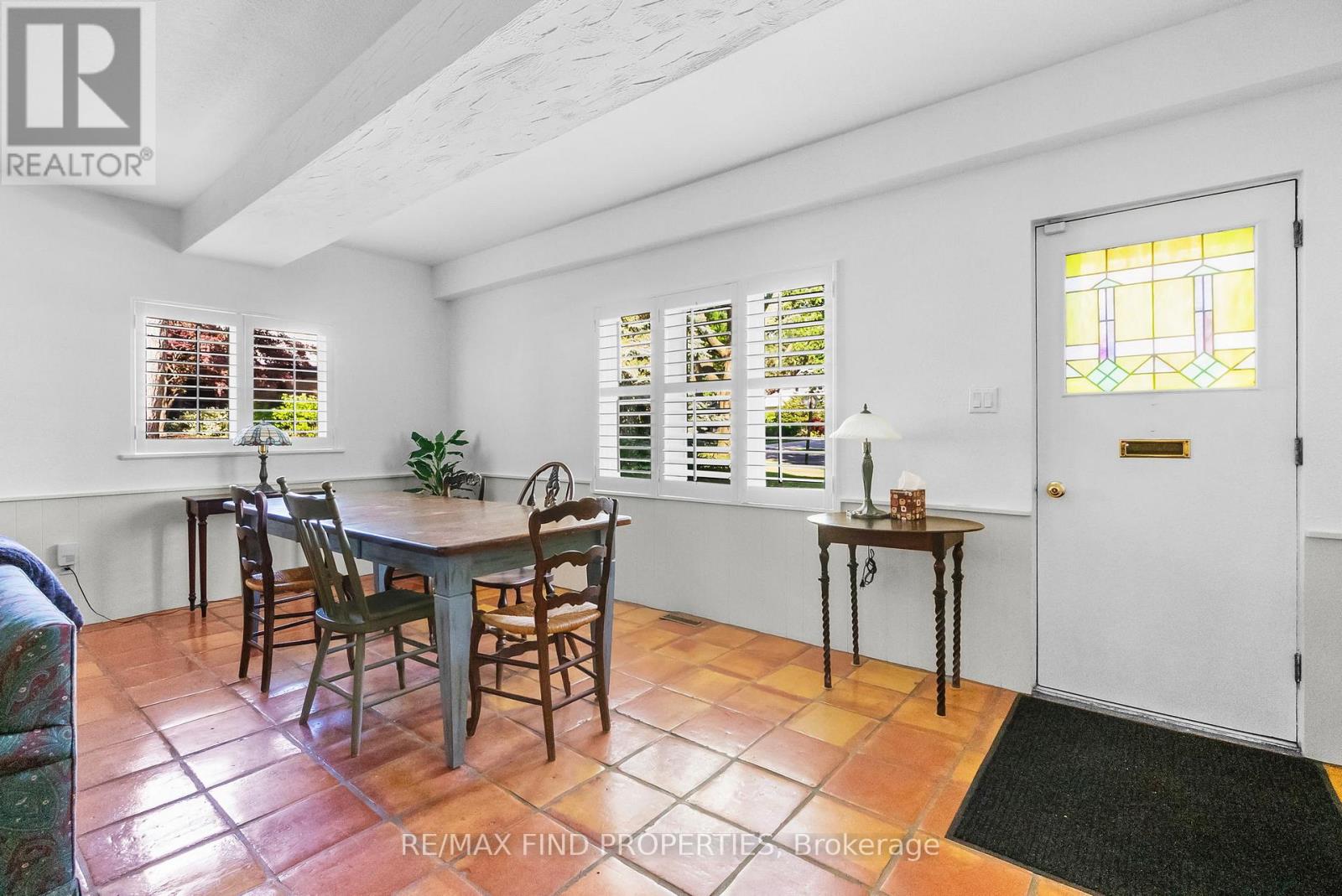 56 Edenvale Crescent, Toronto, Ontario  M9A 4A6 - Photo 24 - W12702882