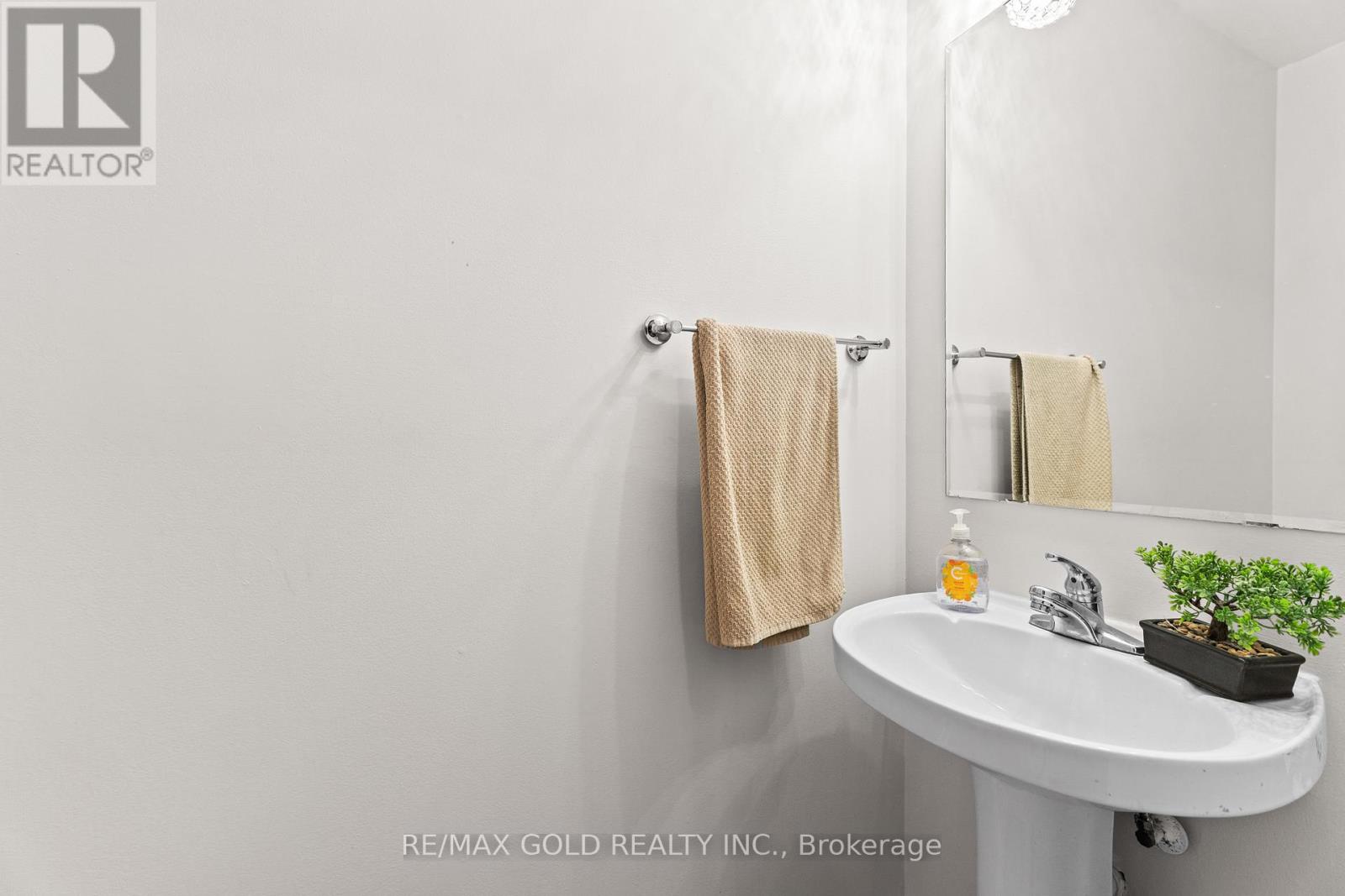 61 Bottomwood Street, Brampton, Ontario  L6S 0A4 - Photo 24 - W12702906