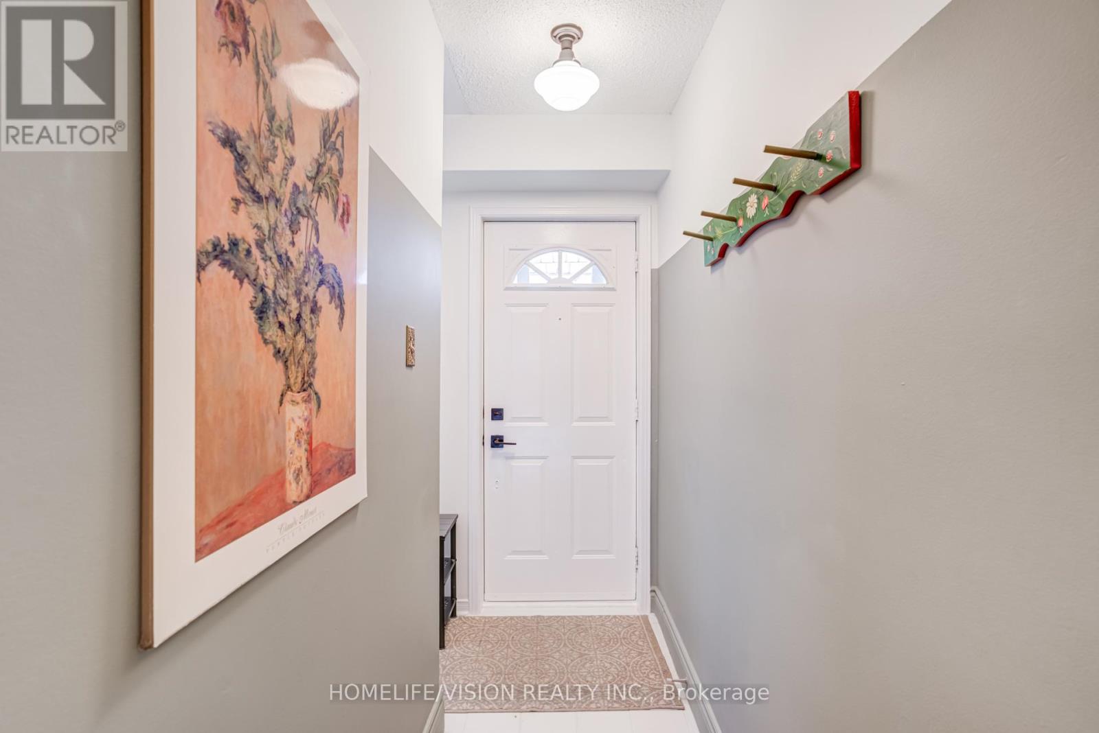 59 - 2205 South Millway, Mississauga, Ontario  L5L 3T2 - Photo 4 - W12702944