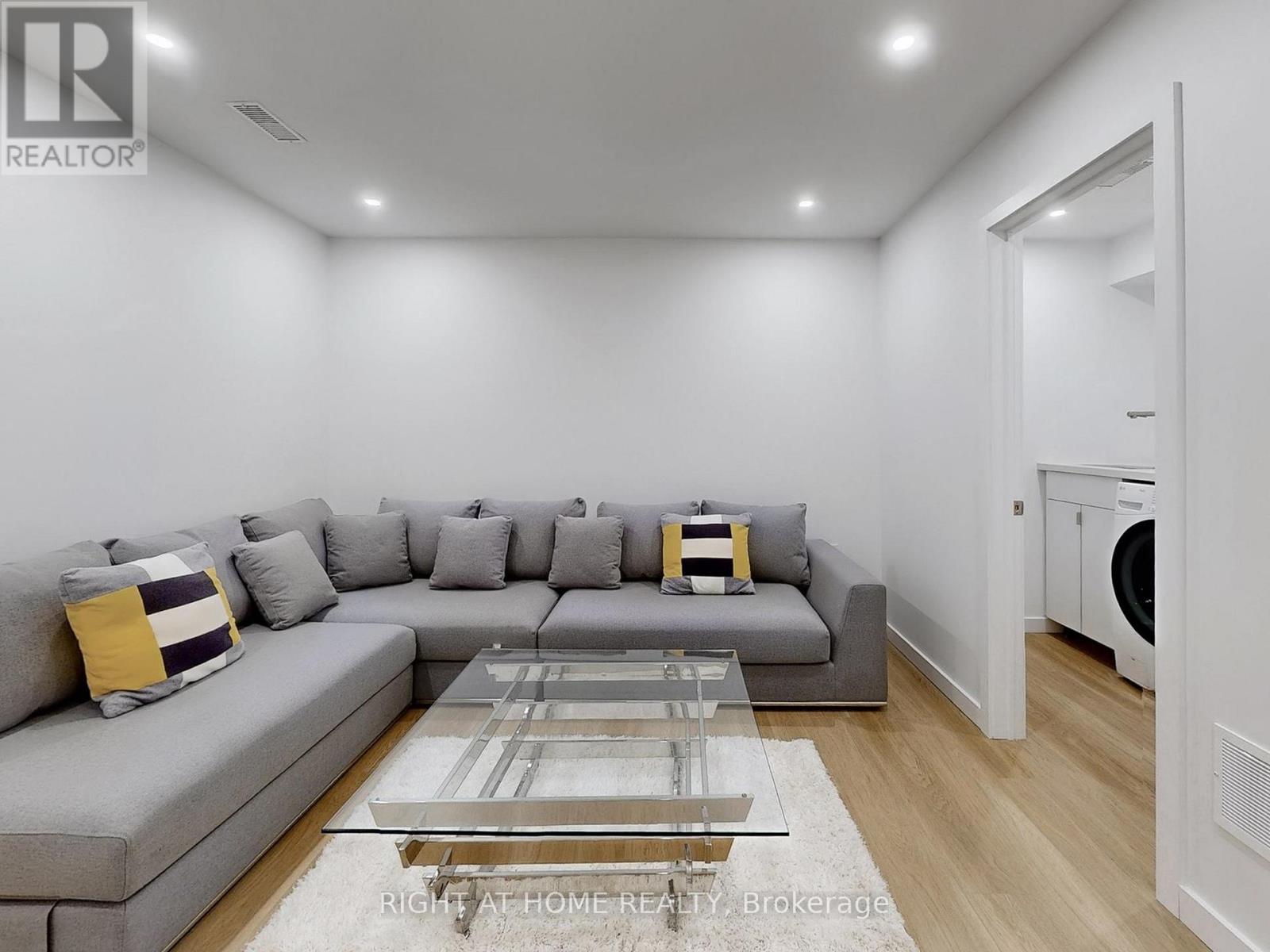 2 - 798 Dovercourt Road, Toronto, Ontario  M6H 2X3 - Photo 23 - W12702966