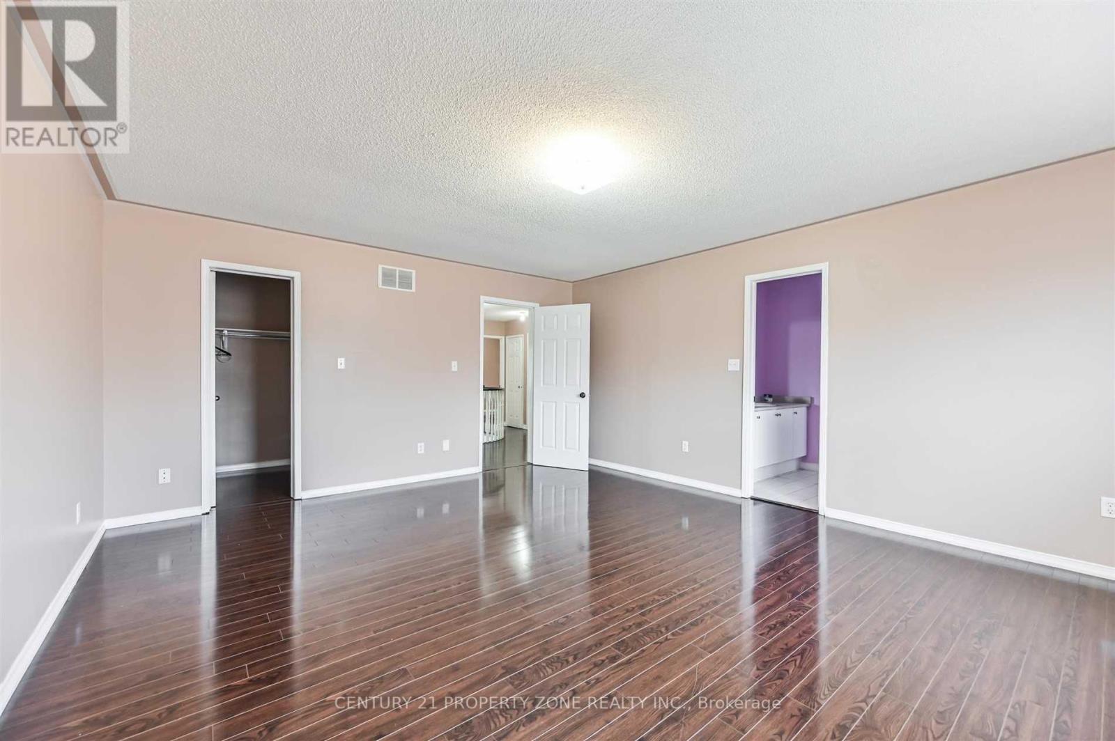 Upper - 36 Schooner Drive, Brampton, Ontario  L7A 3H3 - Photo 7 - W12703056