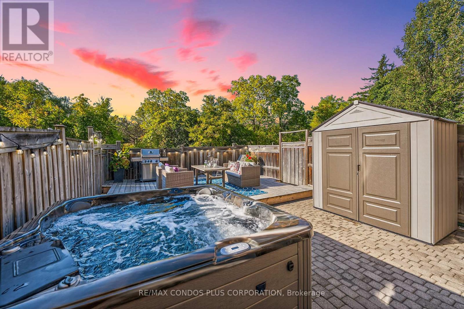 4 - 1491 Plains Road W, Burlington, Ontario  L7T 4H1 - Photo 2 - W12703078