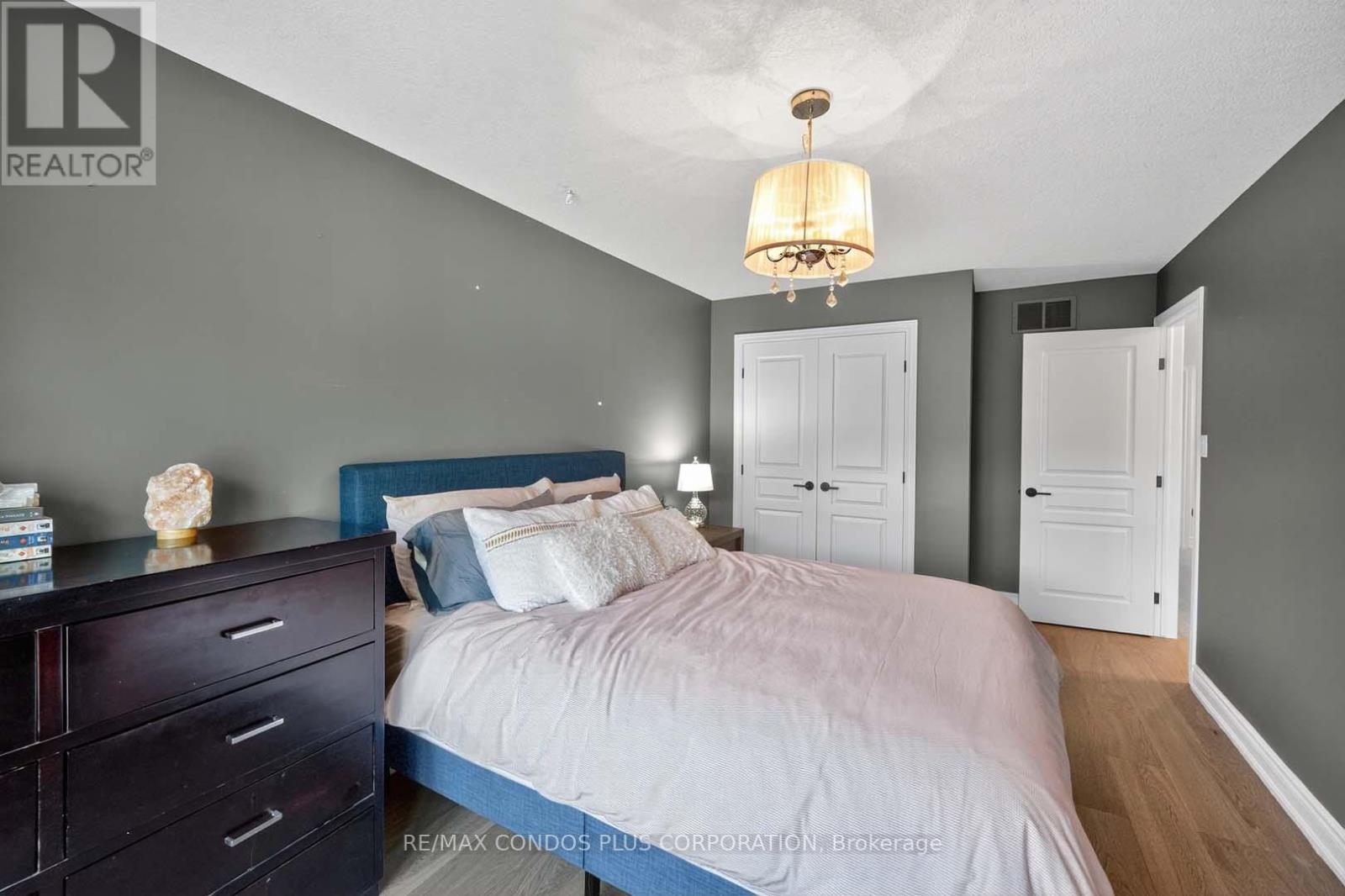 4 - 1491 Plains Road W, Burlington, Ontario  L7T 4H1 - Photo 27 - W12703078