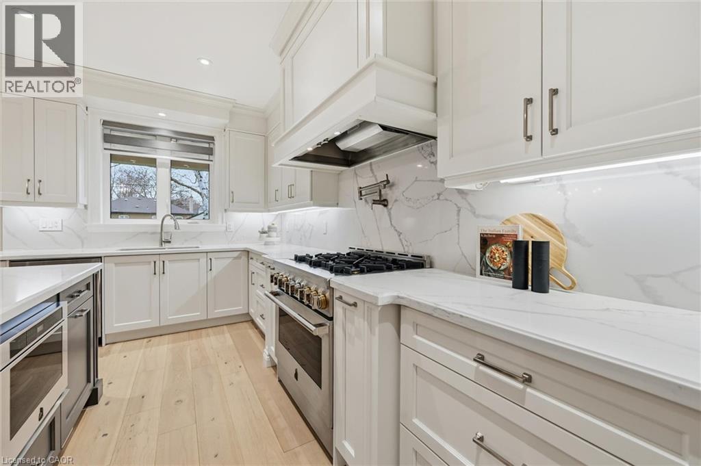 2229 Tallman Avenue, Burlington, Ontario  L7R 1R2 - Photo 16 - 40799041