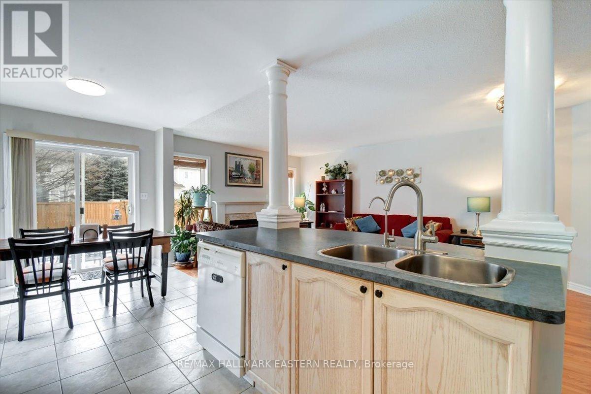 27 Primeau Avenue, Whitby (Brooklin), Ontario  L1M 2B7 - Photo 13 - E12703238