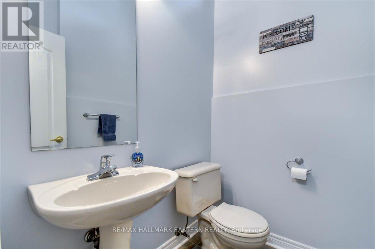 27 Primeau Avenue, Whitby (Brooklin), Ontario  L1M 2B7 - Photo 15 - E12703238