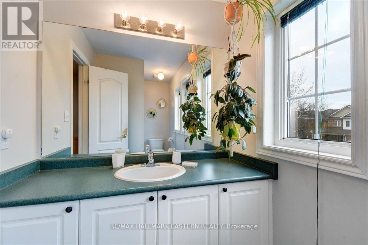 27 Primeau Avenue, Whitby (Brooklin), Ontario  L1M 2B7 - Photo 24 - E12703238