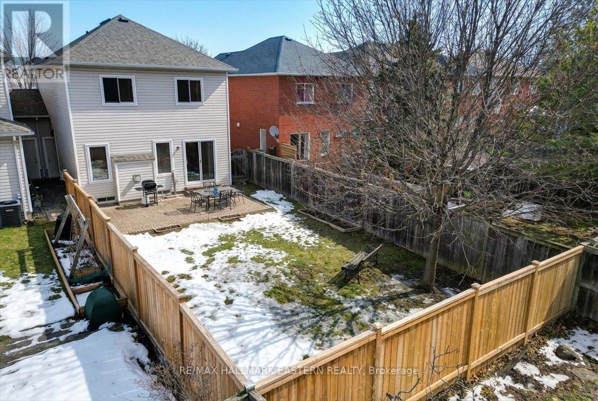 27 Primeau Avenue, Whitby (Brooklin), Ontario  L1M 2B7 - Photo 41 - E12703238