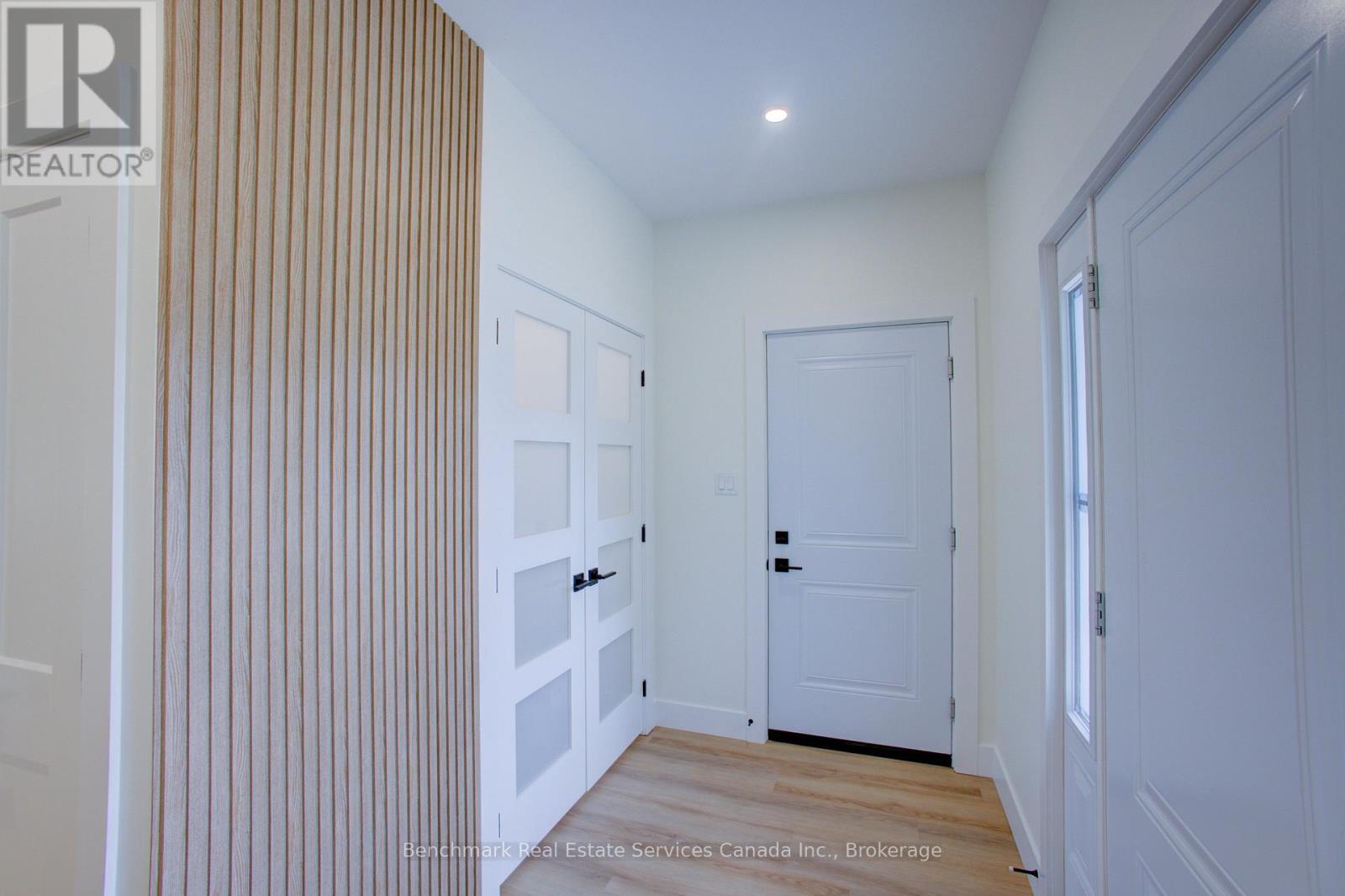 26 - 1182 Queen Street, Kincardine, Ontario  N2Z 1G4 - Photo 6 - X12703138