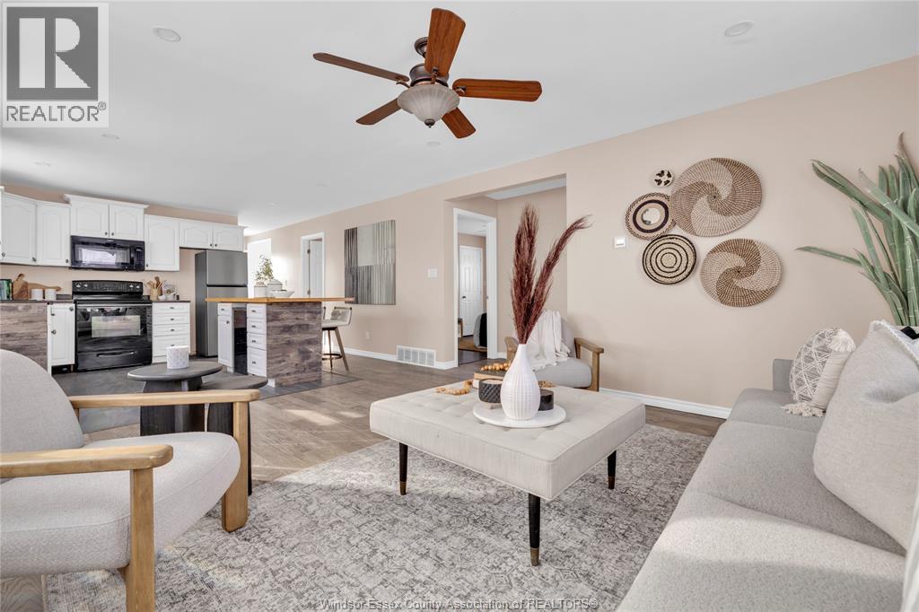 9688 Walker Road, Mcgregor, Ontario  N0R 1J0 - Photo 9 - 26001289