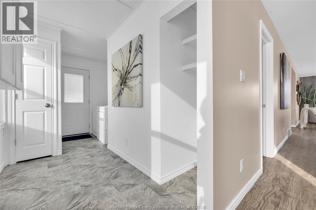 9688 Walker Road, Mcgregor, Ontario  N0R 1J0 - Photo 18 - 26001289