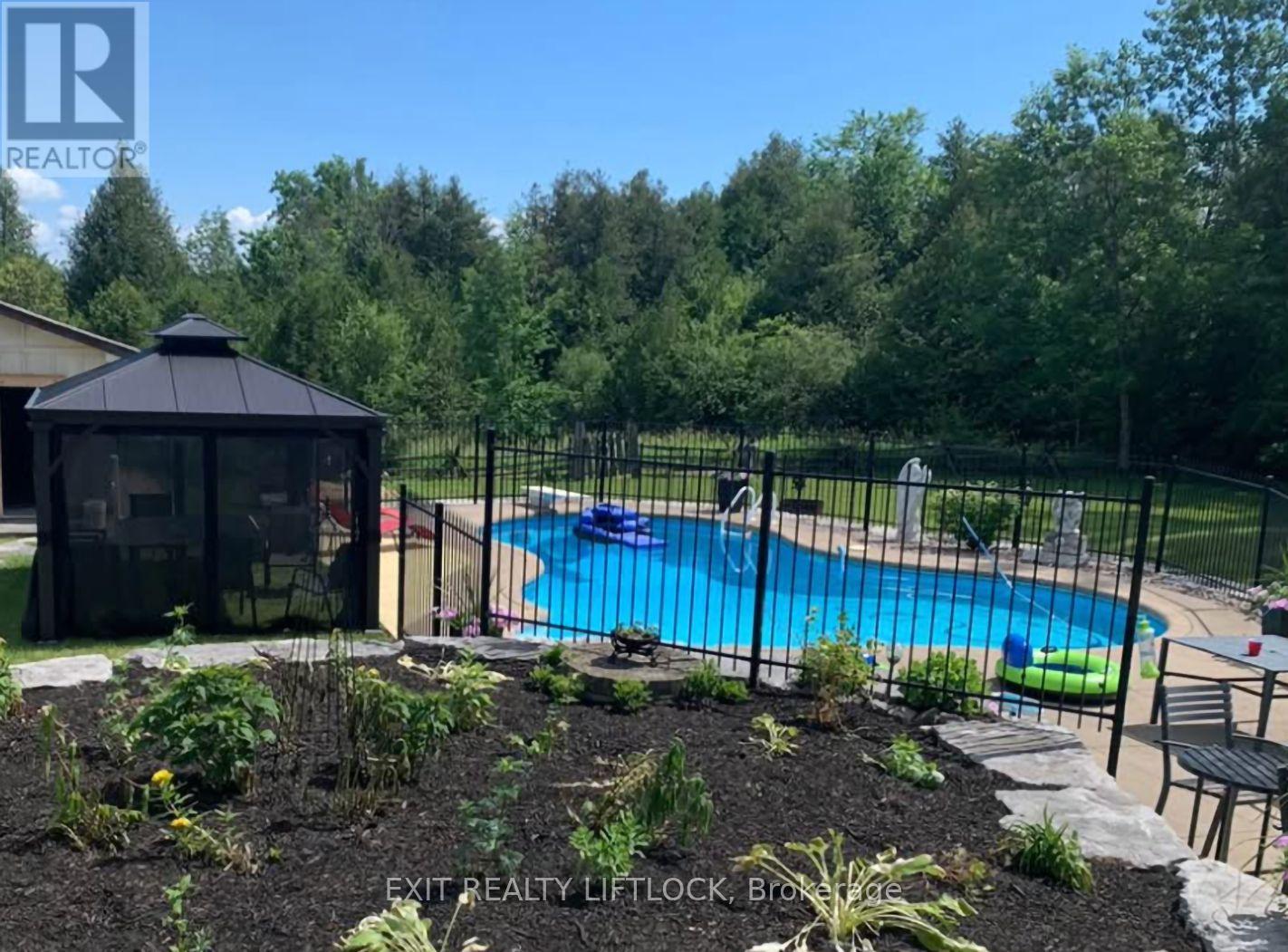 2105 Deer Bay Road, Selwyn, Ontario  K0L 2H0 - Photo 2 - X12703144