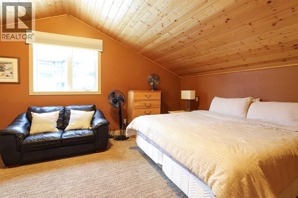 421 Castle Mountain Way, Rural Pincher Creek No. 9, Alberta  T0K 1W0 - Photo 33 - A2274142