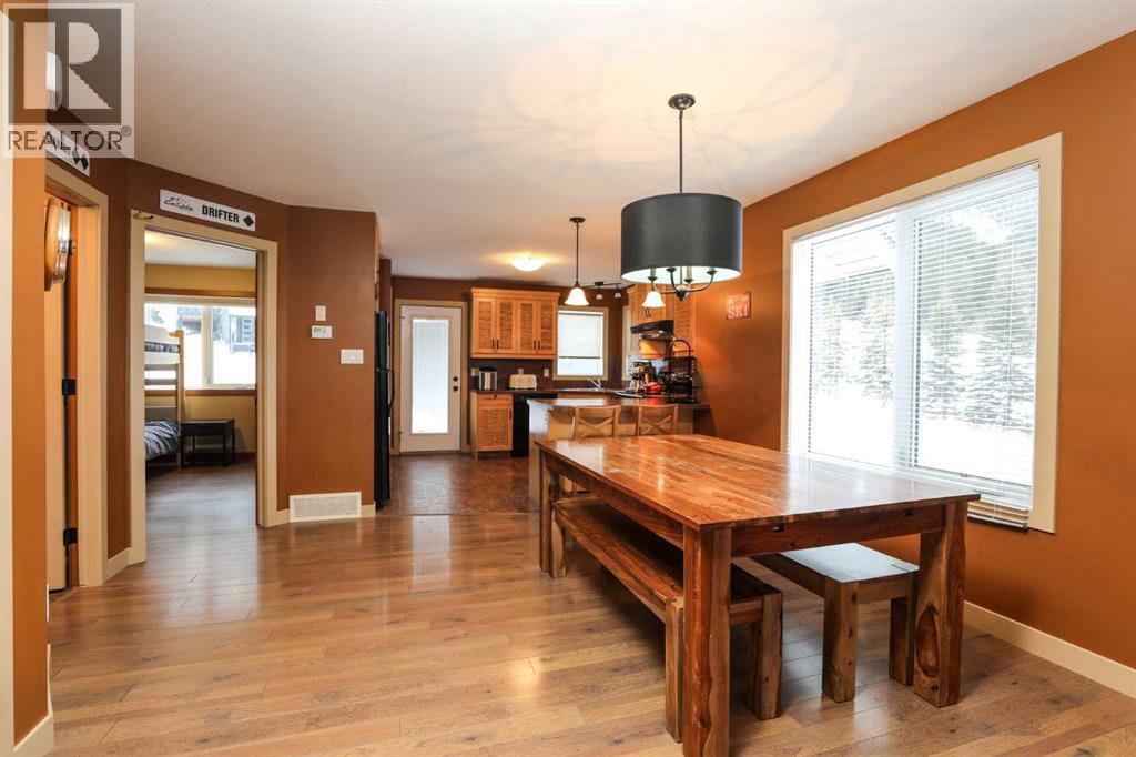 421 Castle Mountain Way, Rural Pincher Creek No. 9, Alberta  T0K 1W0 - Photo 28 - A2274142