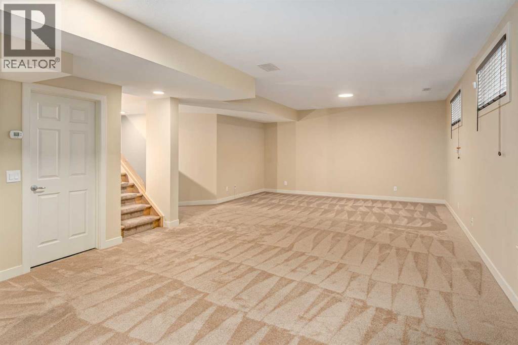 6002 Bow Crescent Nw, Calgary, Alberta  T3B 2B9 - Photo 23 - A2278987