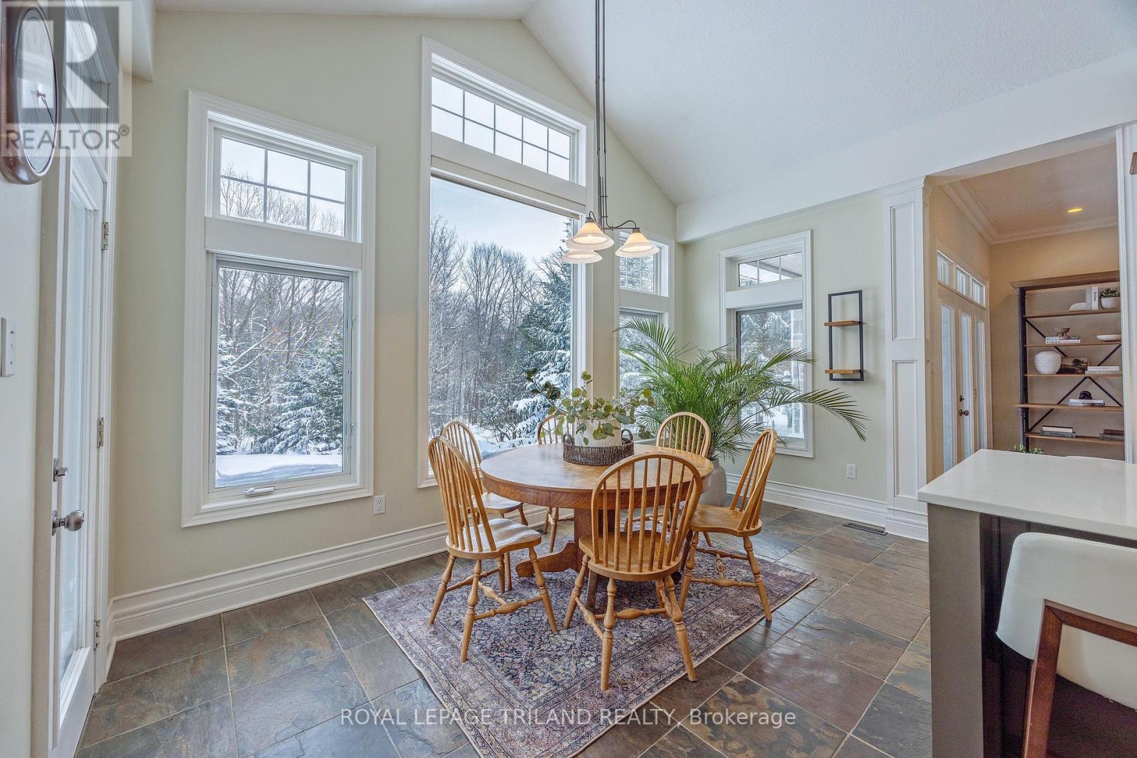 9389 Elviage Drive, London South, Ontario  N6K 4R8 - Photo 16 - X12703182