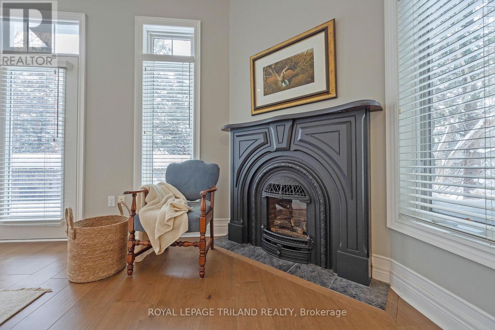 9389 Elviage Drive, London South, Ontario  N6K 4R8 - Photo 22 - X12703182