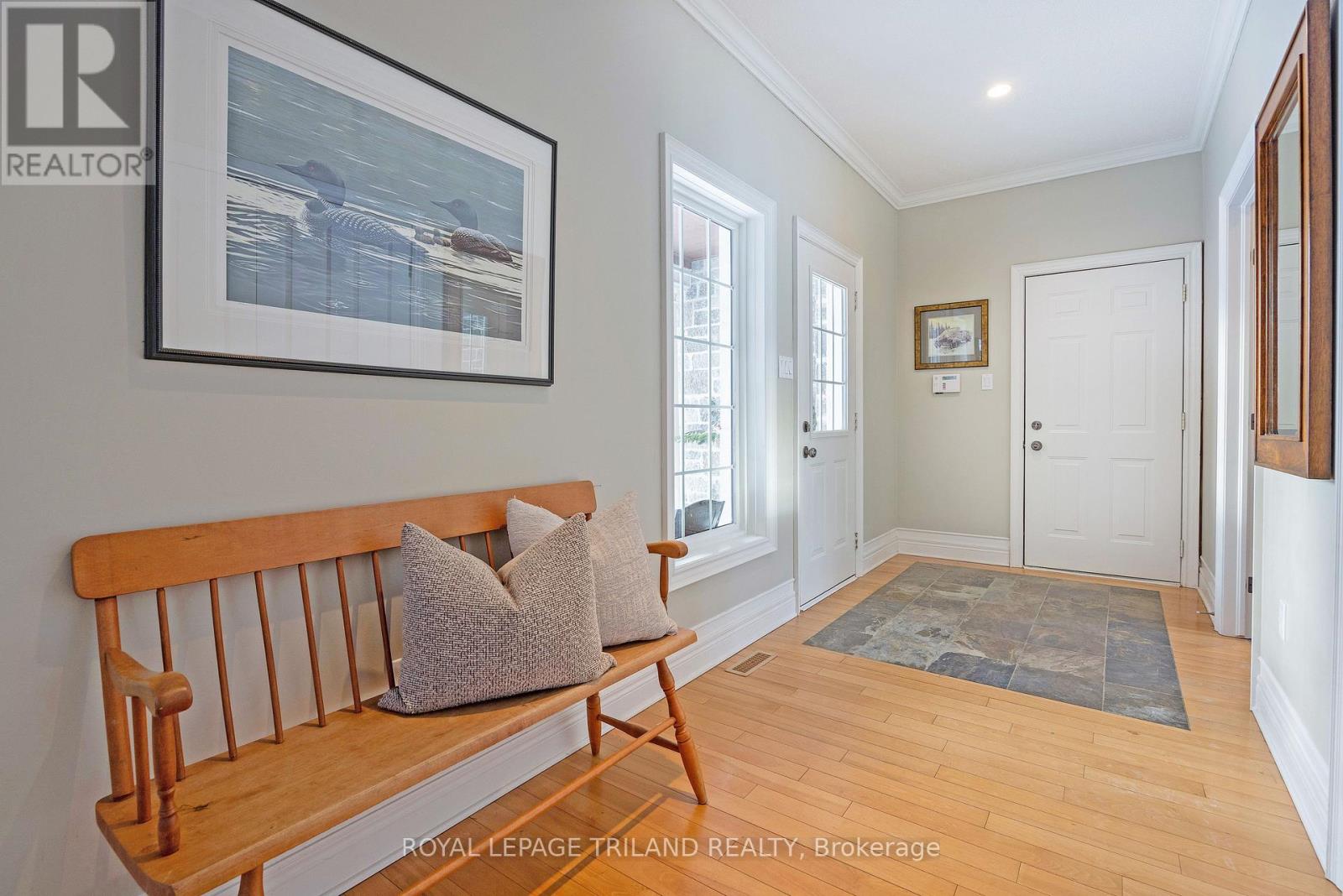 9389 Elviage Drive, London South, Ontario  N6K 4R8 - Photo 30 - X12703182