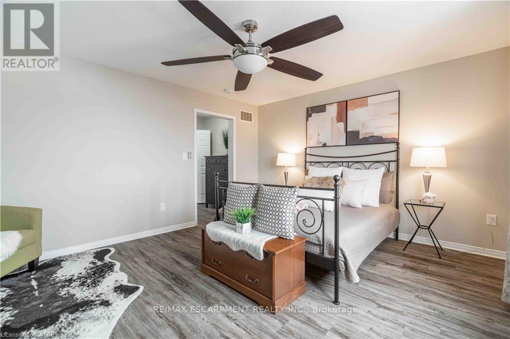 115 Larry Crescent, Haldimand, Ontario  N3W 0B2 - Photo 24 - X12702936