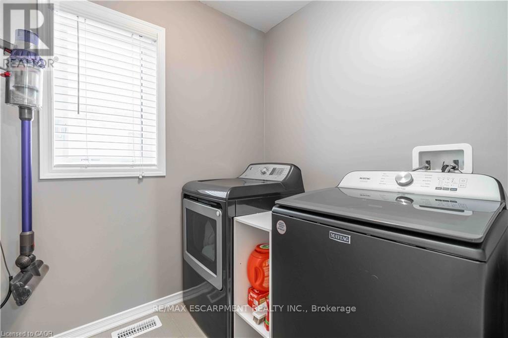 115 Larry Crescent, Haldimand, Ontario  N3W 0B2 - Photo 32 - X12702936