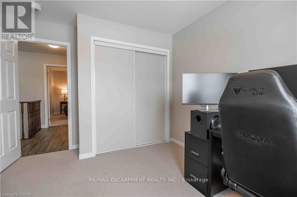 115 Larry Crescent, Haldimand, Ontario  N3W 0B2 - Photo 34 - X12702936