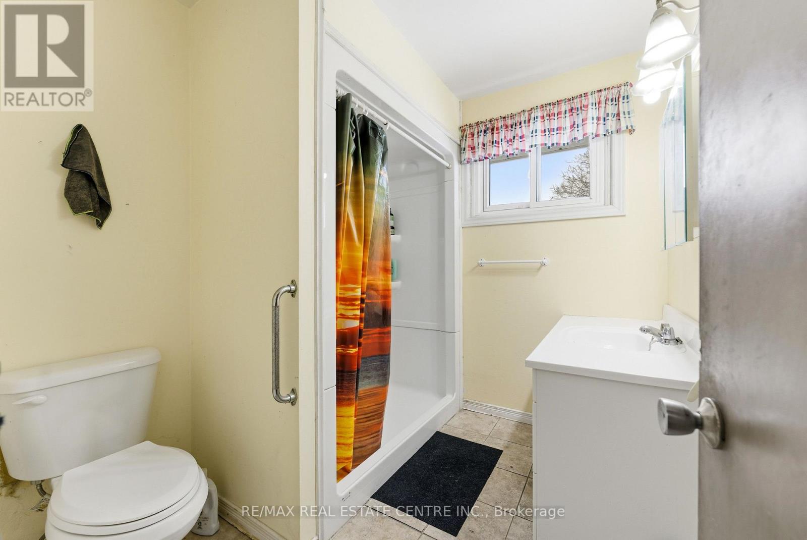 640 Bridge Street E, Belleville (Belleville Ward), Ontario  K8N 1S5 - Photo 19 - X12702952