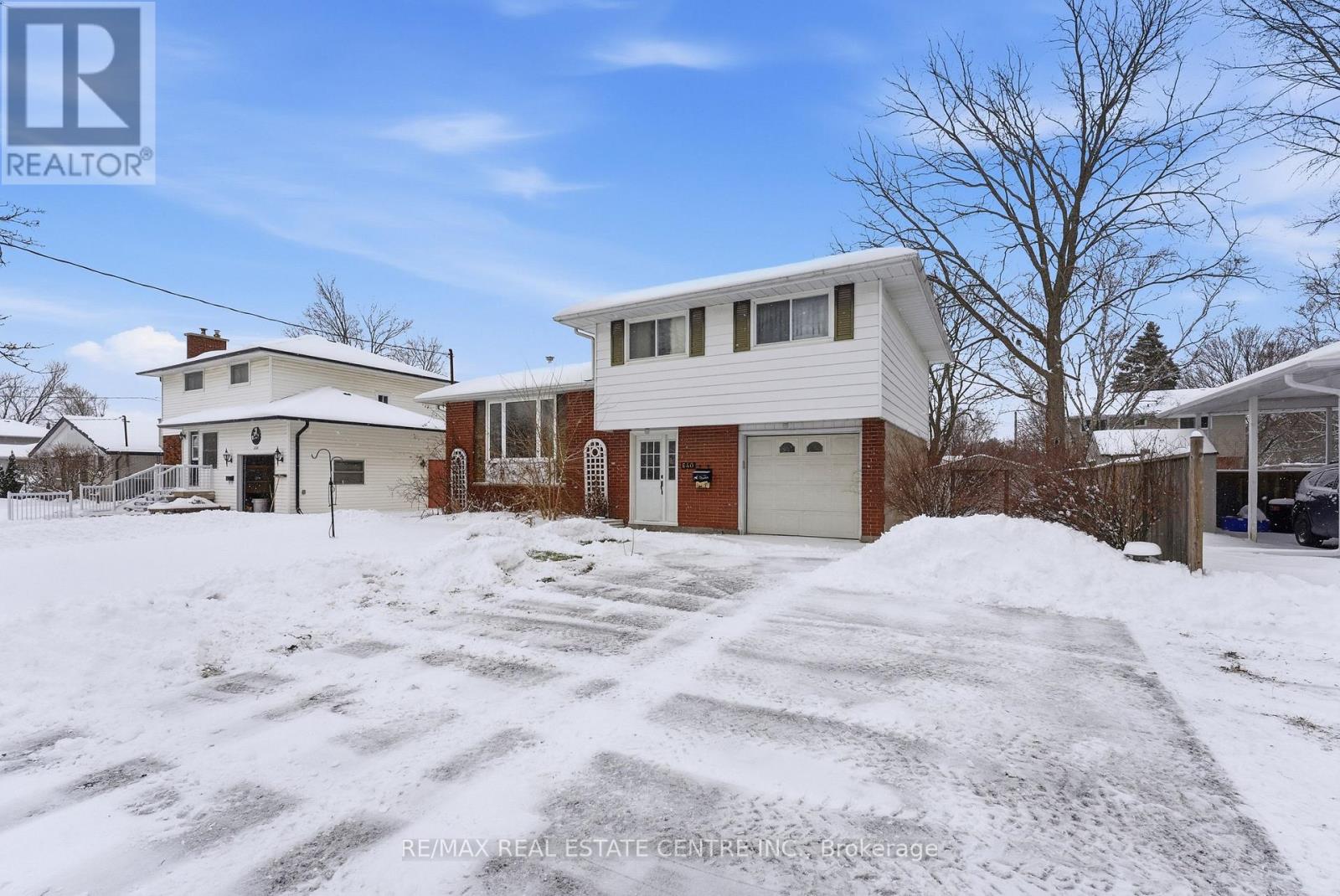 640 Bridge Street E, Belleville (Belleville Ward), Ontario  K8N 1S5 - Photo 4 - X12702952