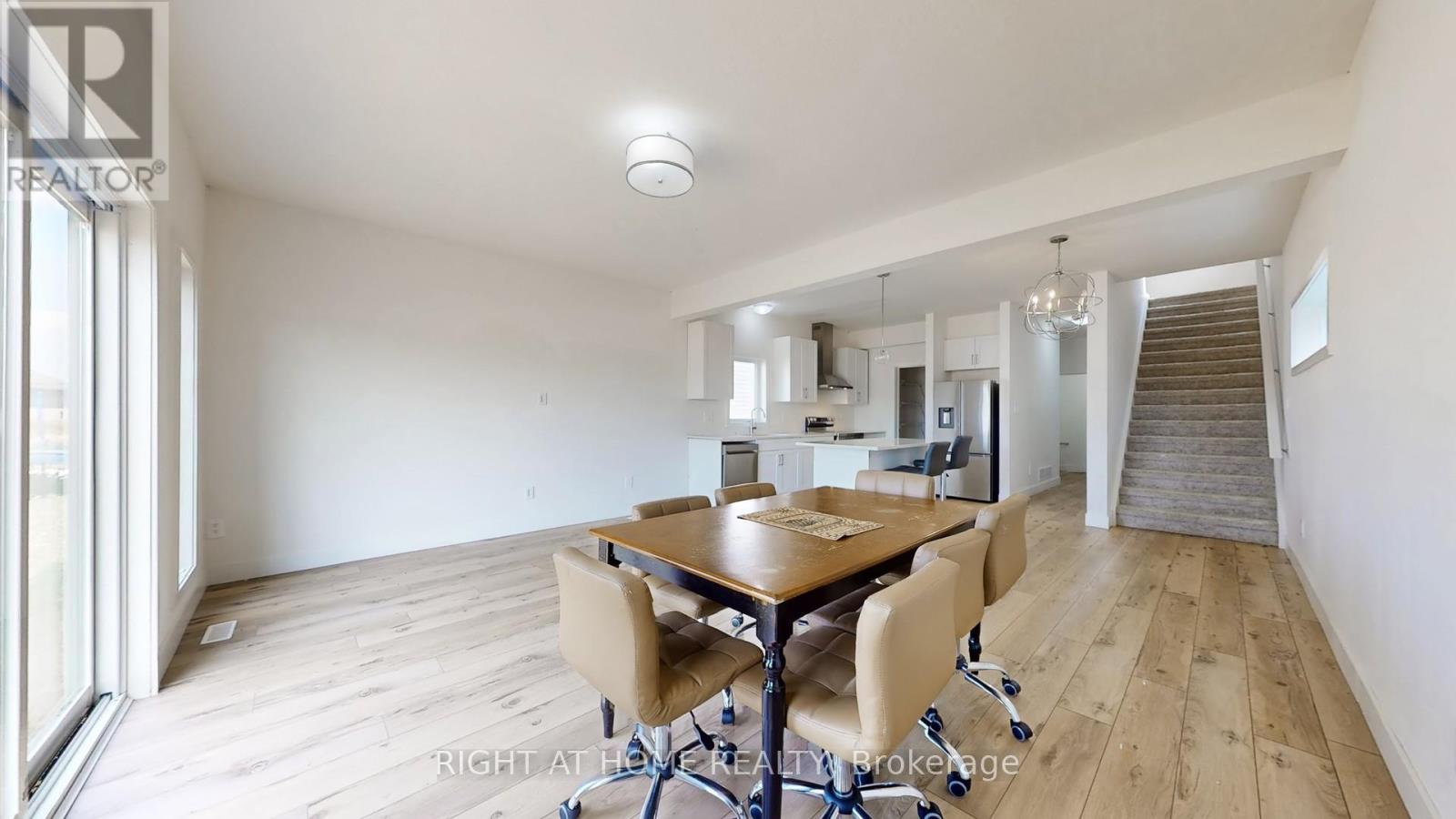 1608 Capri Crescent, London North, Ontario  N6G 0S8 - Photo 10 - X12702956