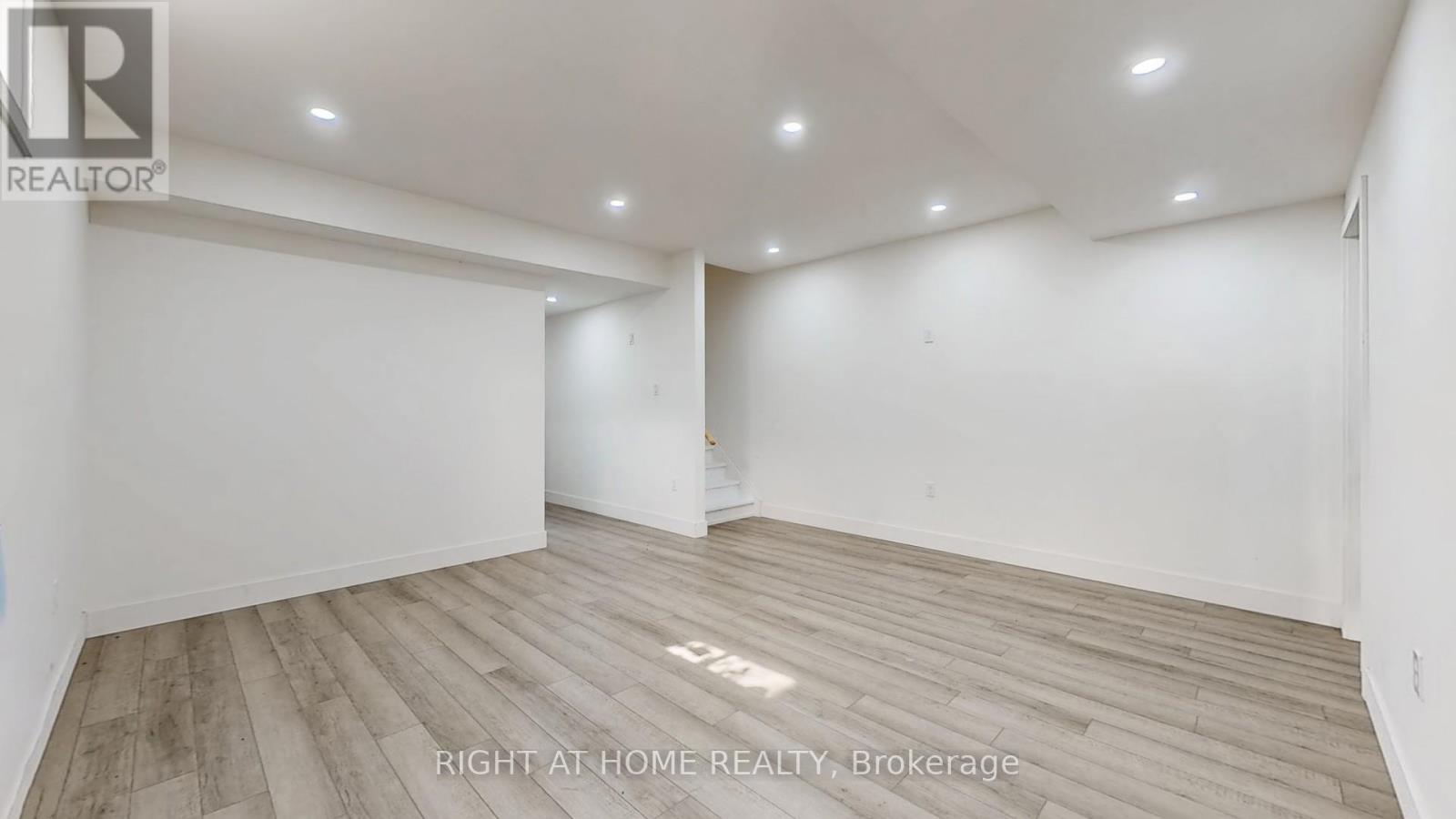 1608 Capri Crescent, London North, Ontario  N6G 0S8 - Photo 39 - X12702956