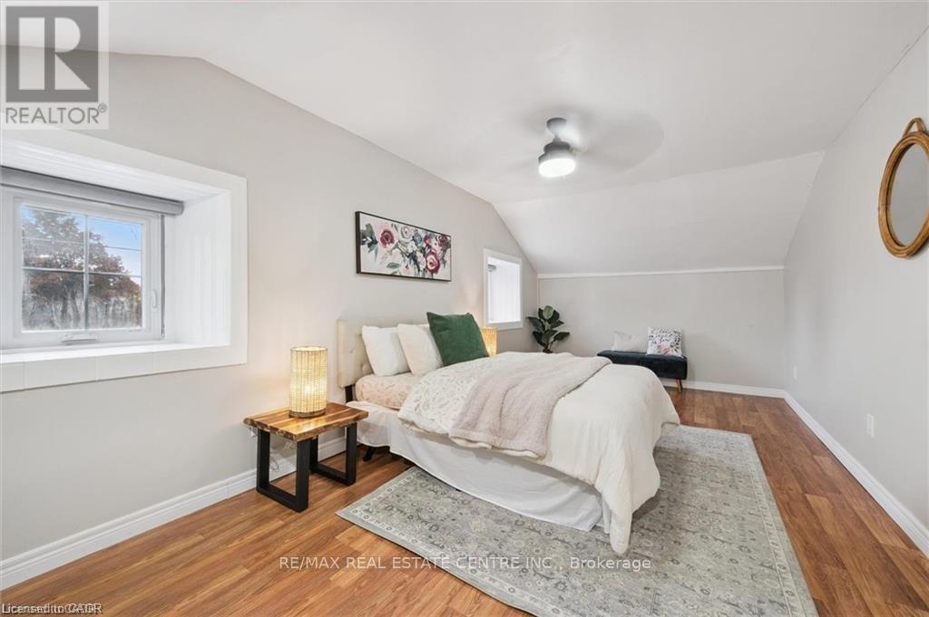 16-18 St Andrews Street, Cambridge, Ontario  N1S 1M4 - Photo 15 - X12703088