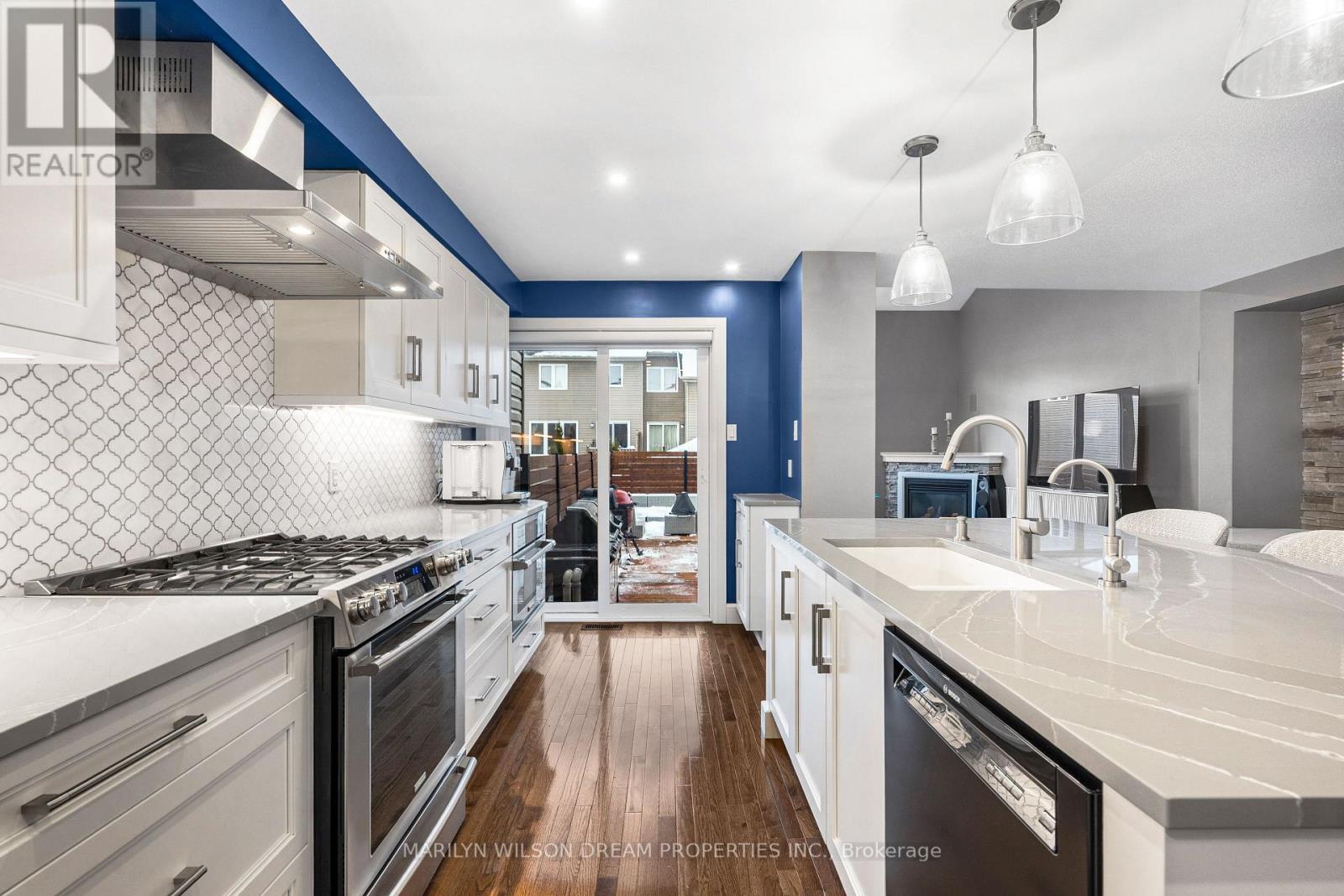 190 Tandalee Crescent, Ottawa, Ontario  K2M 0A2 - Photo 10 - X12703158