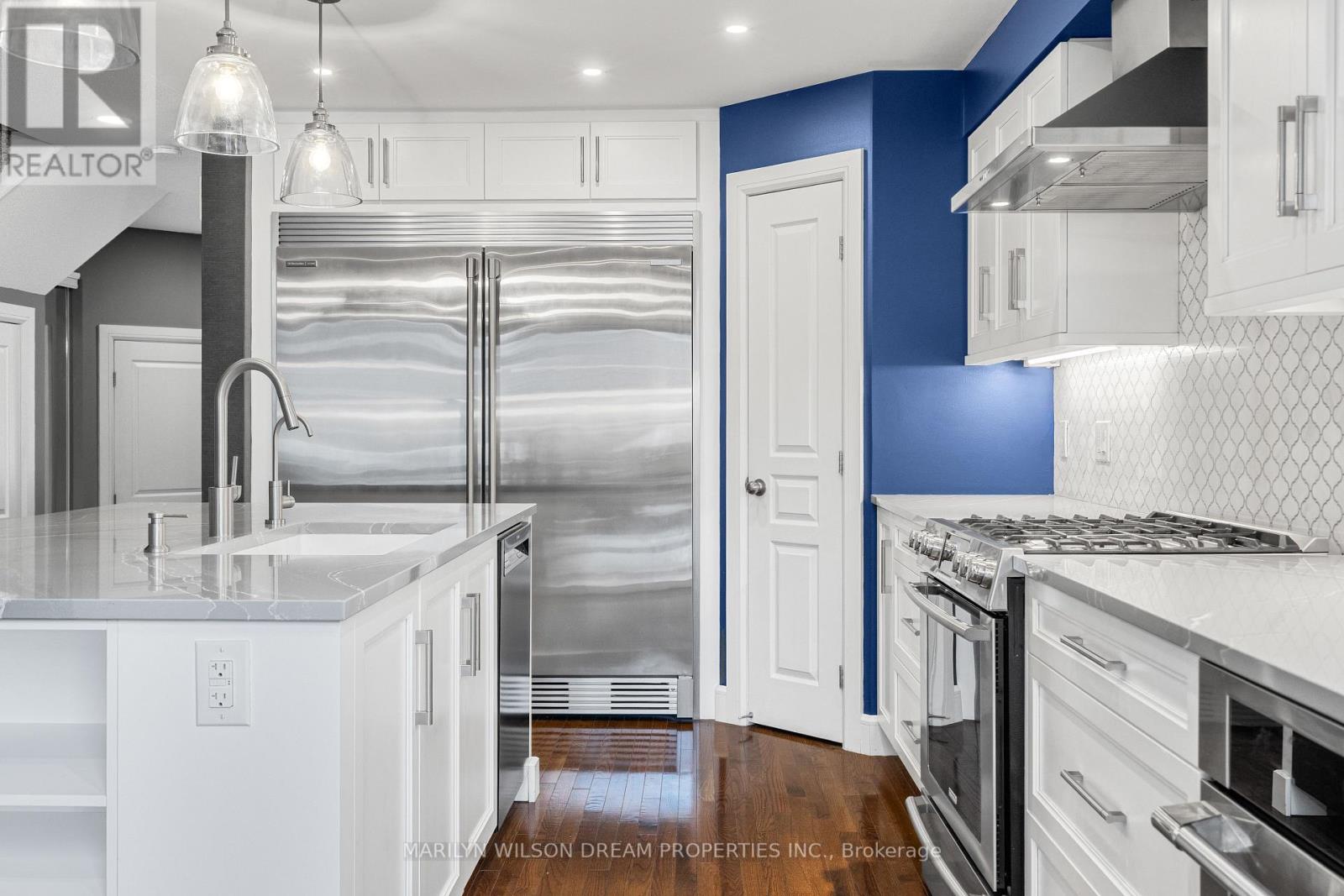 190 Tandalee Crescent, Ottawa, Ontario  K2M 0A2 - Photo 8 - X12703158