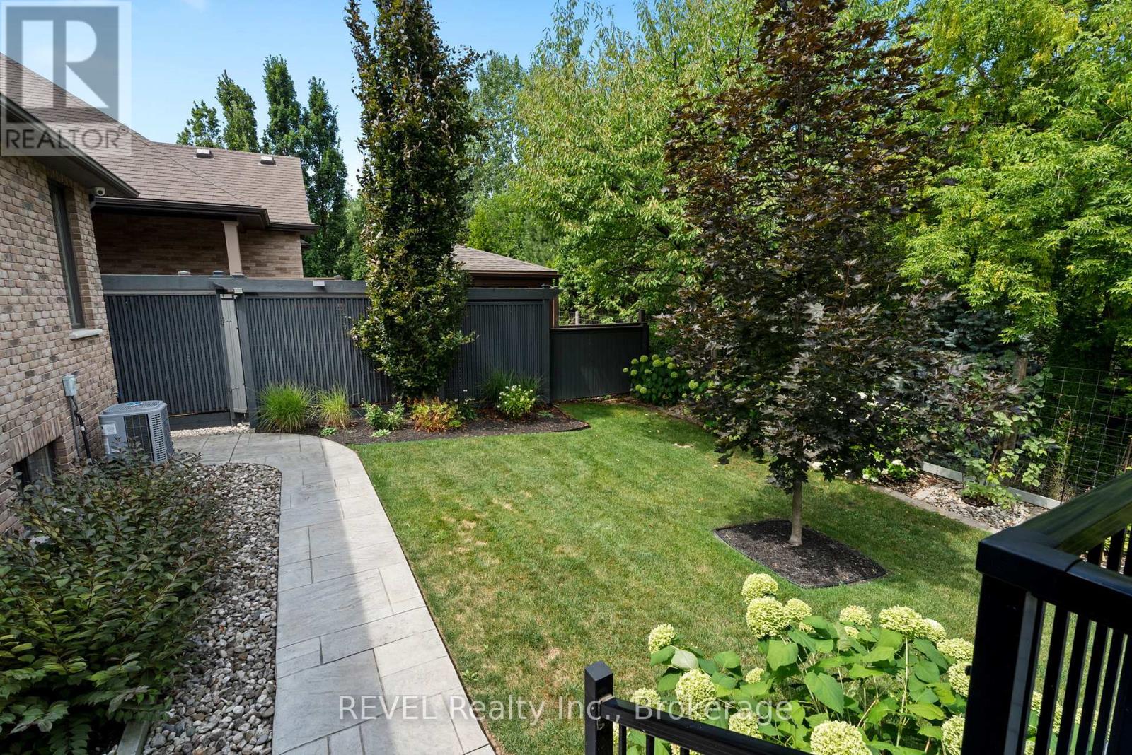 2 Tulip Tree Road, Niagara-On-The-Lake (St. Davids), Ontario  L0S 1J0 - Photo 40 - X12703156